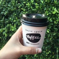 เมนูของร้าน Basic Space Coffee