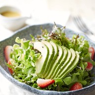 เมนูของร้าน On The Table เดอะ คริสตัล ปาร์ค