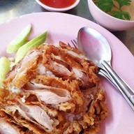 เมนูของร้าน ฮุ้งข้าวมันไก่ เพชรเกษม