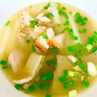 เมนูของร้าน ก๋วยจั๊บนายเอ็ก (Nai Ek Roll Noodle) เยาวราช (primary branch)