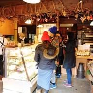 บรรยากาศ Patisserie Roku