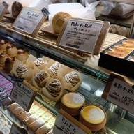 Patisserie Roku