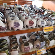 ทรัพย์สุขุม Coffee shop