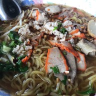 เมนูของร้าน ก๋วยเตี๋ยวหมูต้มยำบ้านจิก อุดรธานี