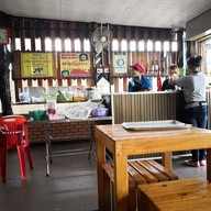 บรรยากาศ โกพงศ์ ข้าวสตู ข้าวมันไก่บ้าน