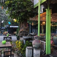 ลัลลา มทส. ประตู1 หน้า มทส