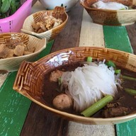 ก๋วยเตี๋ยวเรือทองสุข