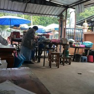 บรรยากาศ ส้มตำป้าจรอน