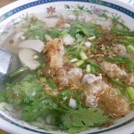 เจ๊เหน่ง คลองวาฬ