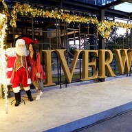 RIVER WINE Restaurant and Wine Bar ปากเกร็ด