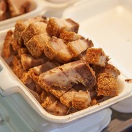 เมนูของร้าน หมูกรอบตระกูลเฉิน