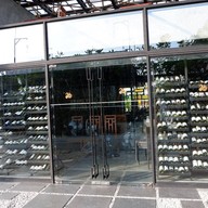 RIVER WINE Restaurant and Wine Bar ปากเกร็ด