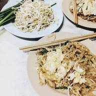 ผัดไทยตาเก๊า