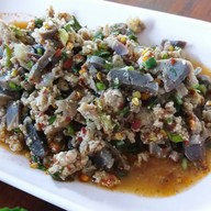 สวนอาหารชายทุ่ง