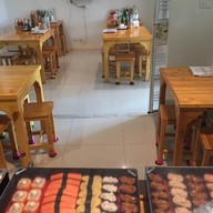 บรรยากาศ ซูชิ เบนัน