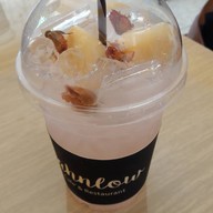 เมนูของร้าน ล้านเล่า ณ คลองใหญ่