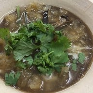 เมนูของร้าน หูฉลามคลองเตย