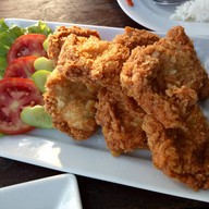 ปราง ริเวอร์ไซด์ รีสอร์ท แอนด์ เรสเตอรองท์