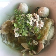 ก๋วยเตี๋ยวพริกสวน