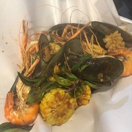 กึด บ่า ออก ทะเลถังแตกสาขาเจ็ดยอดพลาซ่า