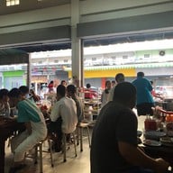 บรรยากาศ มะกัน