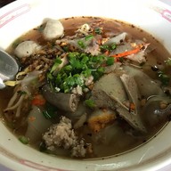 ก๋วยเตี๋ยวหมูต้มยำบ้านจิก อุดรธานี