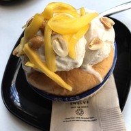 เมนูของร้าน All Six To Twelve Café & Social Bar หลังสวน