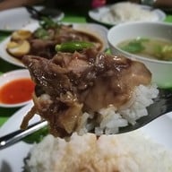 เมนูของร้าน ขาหมูรัชดา แยกสุทธิสาร รอบกลางวัน