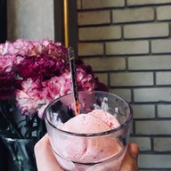 เมนูของร้าน JingJing Ice-cream Bar and Cafe