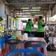 ราชาเป็ดย่าง เจ๊ริน