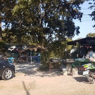 บรรยากาศ ข้าวต้ม-ต้มเส้น(ปากซอย)