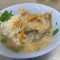เมนูของร้าน เจ้าหลงลูกชิ้นปลา เจริญกรุง