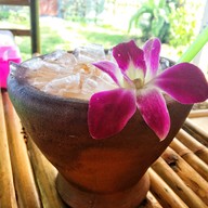 เมนูของร้าน ชายคลอง