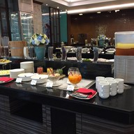 บรรยากาศ 711 Bistro
