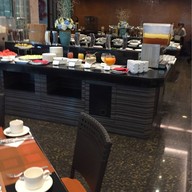 บรรยากาศ 711 Bistro