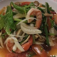 เมนูของร้าน ครัวต้นไทร