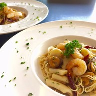 Cosy Cafe and Eatery
