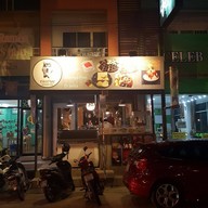 Trophy Dessert Bar and Steak