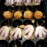 เมนูของร้าน เดอะเบสท์ ทาโกะยากิ