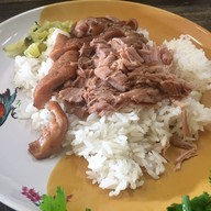 ข้าวขาหมูแปะโจ๊ก