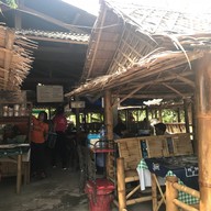 บรรยากาศ ร้านบ้านเอง