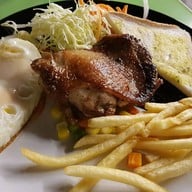 สเต็ก & สลัด