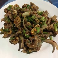 เมนูของร้าน เจ๊ฝนร้านก๋วยเตี๋ยวแชมป์