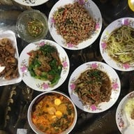 เมนูของร้าน ครัวคุณติ๋ม