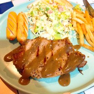 เมนูของร้าน สเต็กครอบครัว