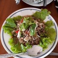 สวนองุ่นสมบุญรัตน์