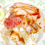เมนูของร้าน ข้าวมันไก่เจ๊เหนียว   2  ถ.เอกนคร