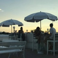 บรรยากาศ Navy Club Coffee