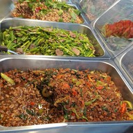 ข้าวแกงเจ้เปิ้ล