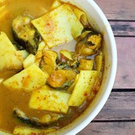 เรือนแม่ Coffee & Homestay